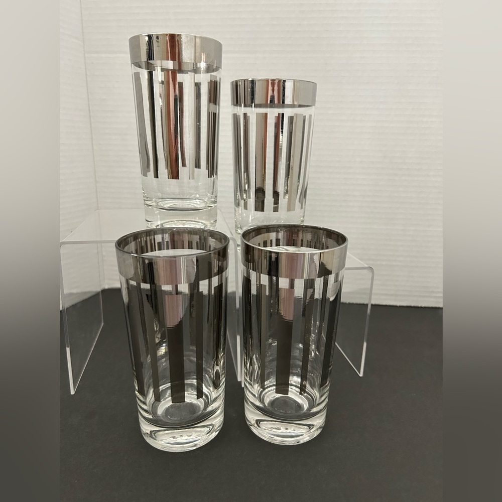 Dorothy Thorpe Platinum Stripe Mid Century 5 1/2” Highball  Glasses. Vintage